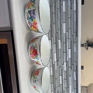 The Pioneer Woman Floral Enamel Bowl